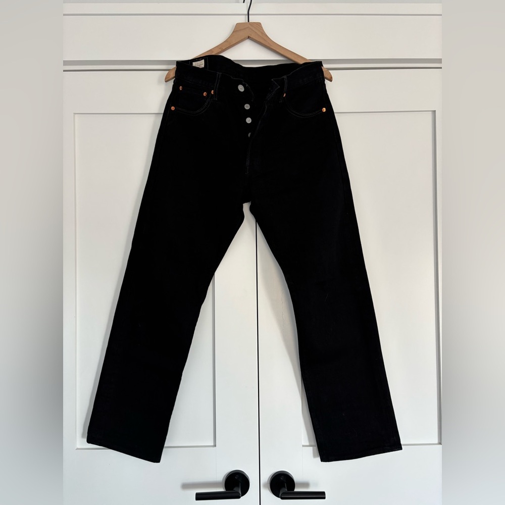 Levi’s Men’s 501 solid black jeans, 33x30